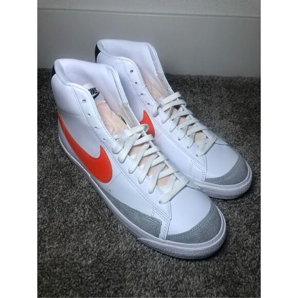 Nike Blazer Mid \'77 Vintage Safety Orange Men\'s Shoes Size 10/ Women’s Size 11.5 main image 4